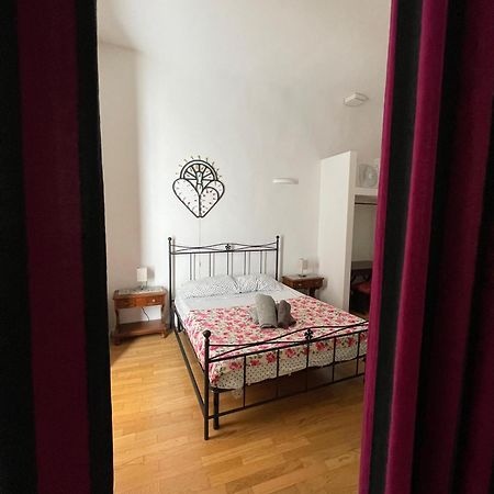 Lovely Room In Bari Old Town Exterior photo