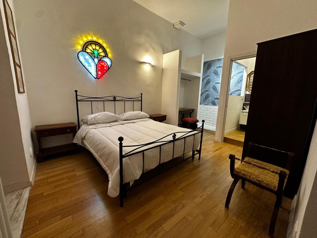 Lovely Room In Bari Old Town Exterior photo